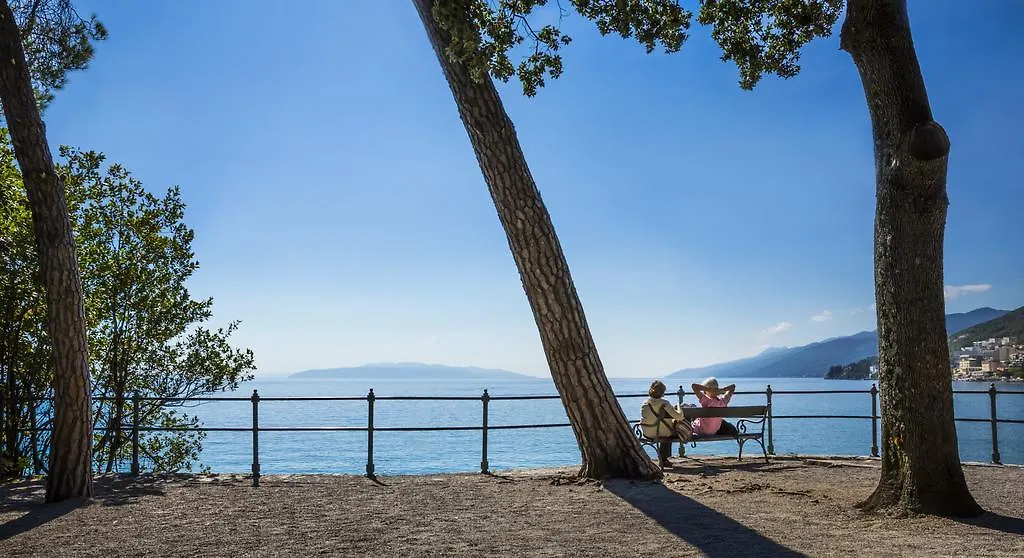 Villa Amalia - Liburnia (Adults Only) Opatija
