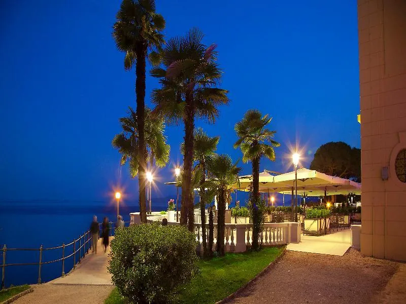 Villa Amalia - Liburnia (Adults Only) 4*, Opatija